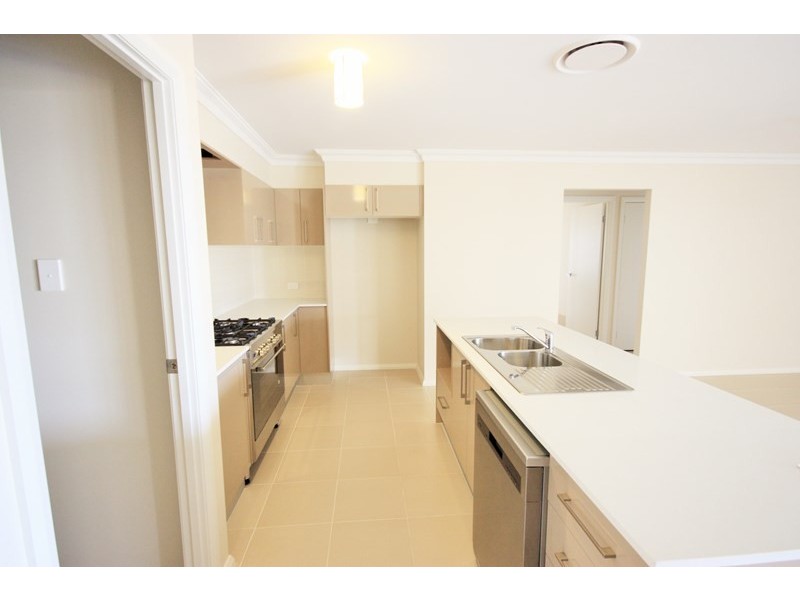 Lot 332 Long Bush Rise, Oran Park NSW 2570