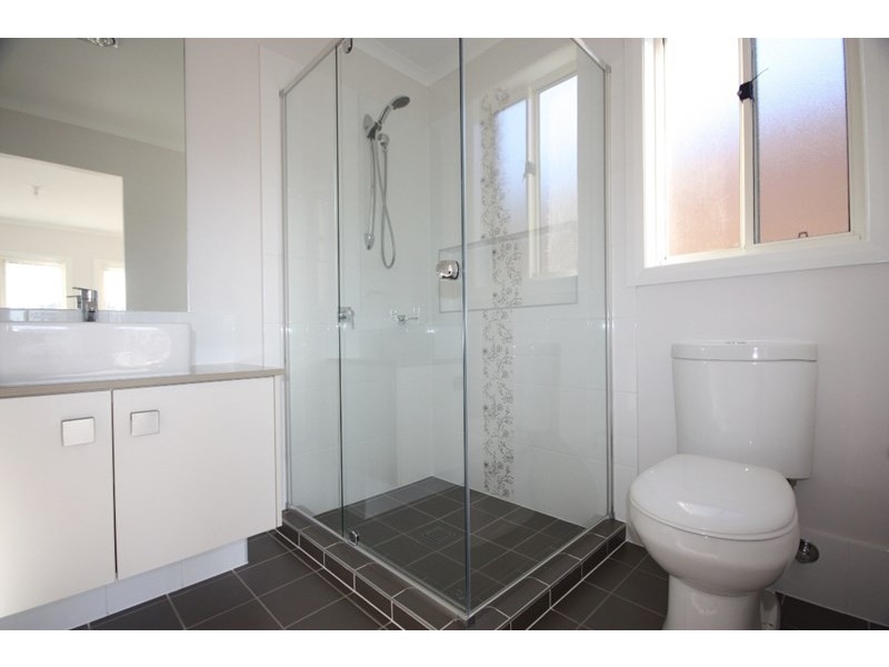 5 Islington Street, Leppington NSW 2179