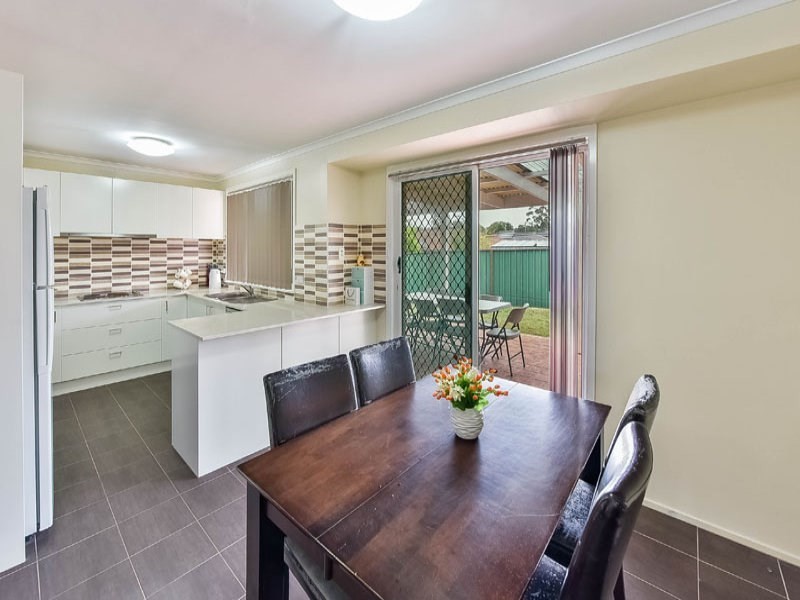 3 Drood Place, Ambarvale NSW 2560