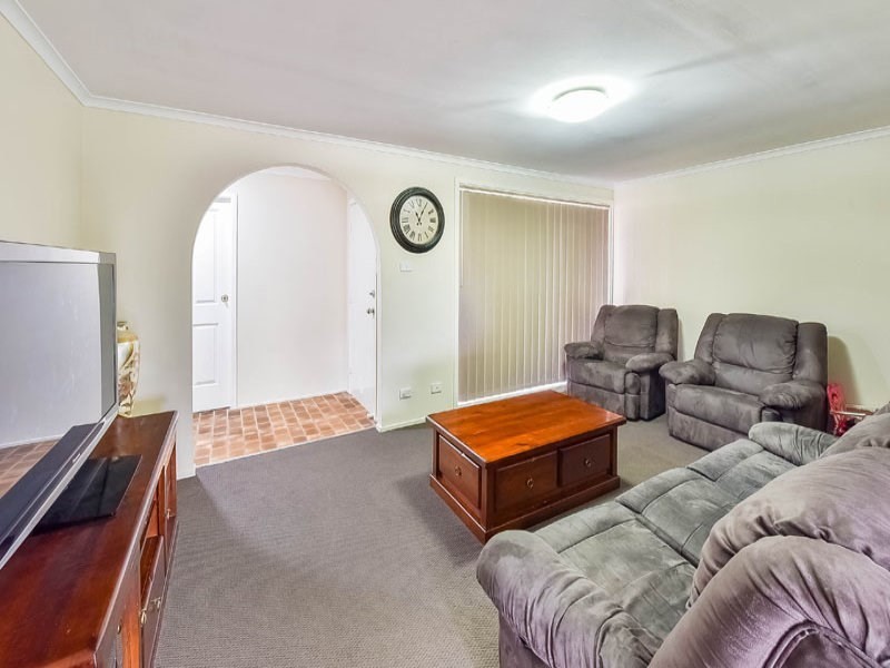 3 Drood Place, Ambarvale NSW 2560