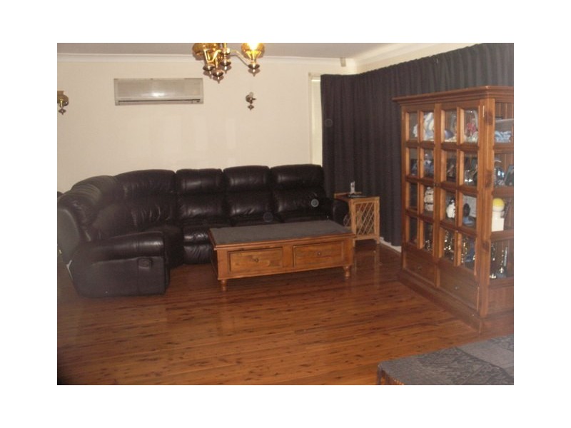 7 Teralba Street, Leumeah NSW 2560