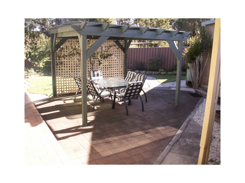 Ruse NSW 2560
