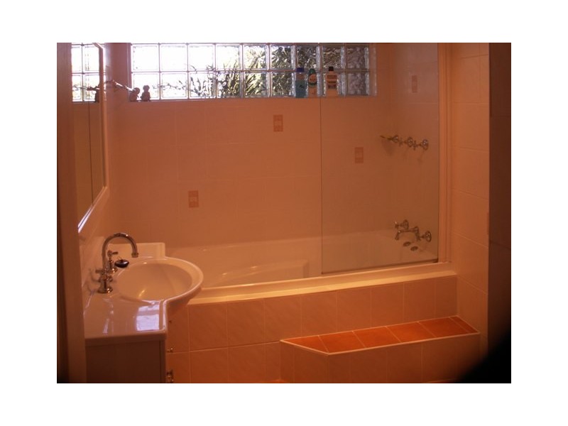 Bradbury NSW 2560