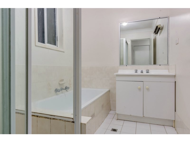 9/53 Woodlands Road, St Helens Park NSW 2560