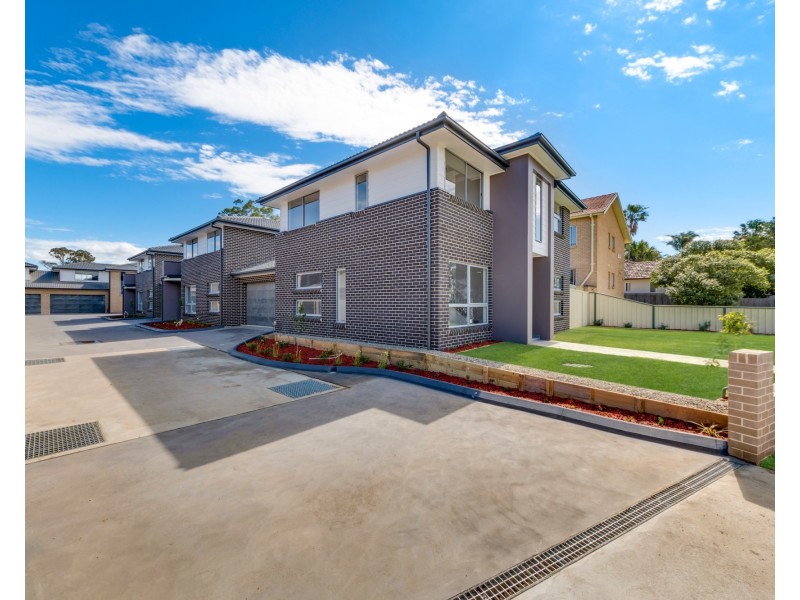 Macquarie Fields NSW 2564