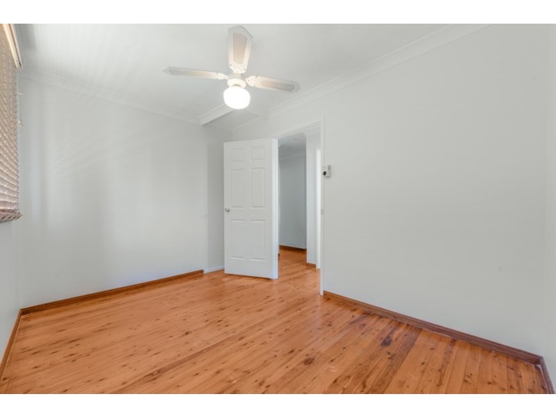 4 Dewrang Avenue, Bradbury NSW 2560