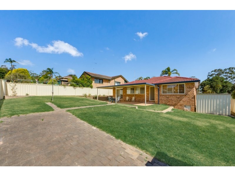 4 Dewrang Avenue, Bradbury NSW 2560