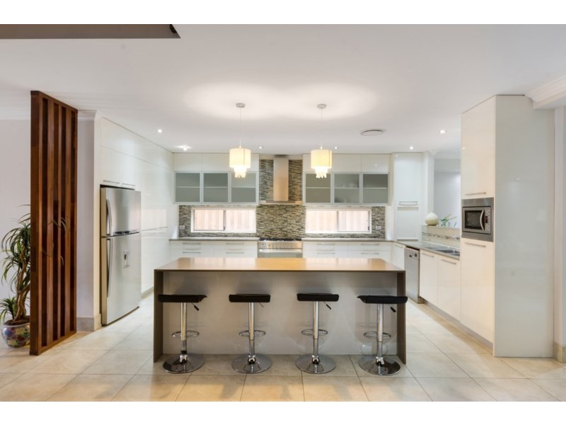 15 Talana Hill Drive, Edmondson Park NSW 2174