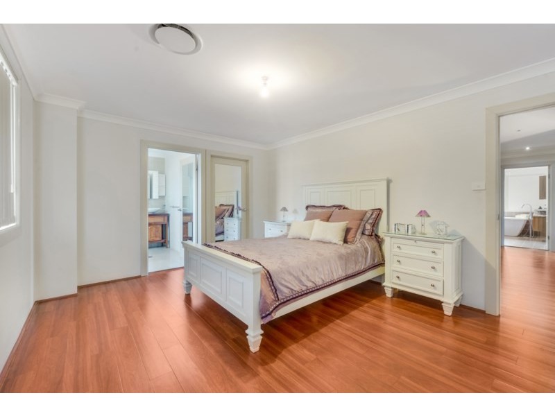 15 Talana Hill Drive, Edmondson Park NSW 2174