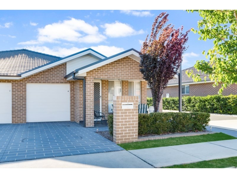 Unit 4/3-9 Partridge Street, Spring Farm NSW 2570