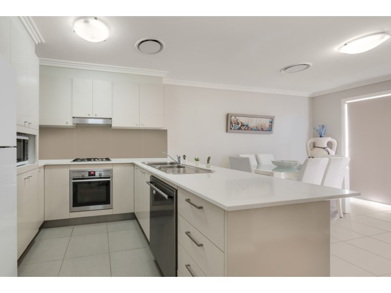 Unit 4/3-9 Partridge Street, Spring Farm NSW 2570