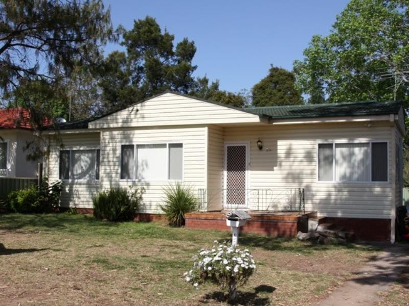 59 Kingsclare Street, Leumeah NSW 2560
