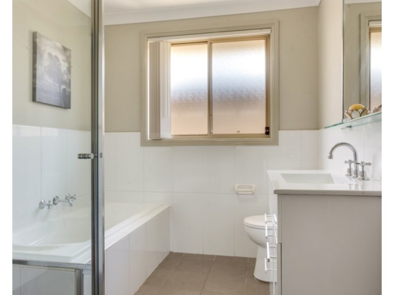 Spring Farm NSW 2570