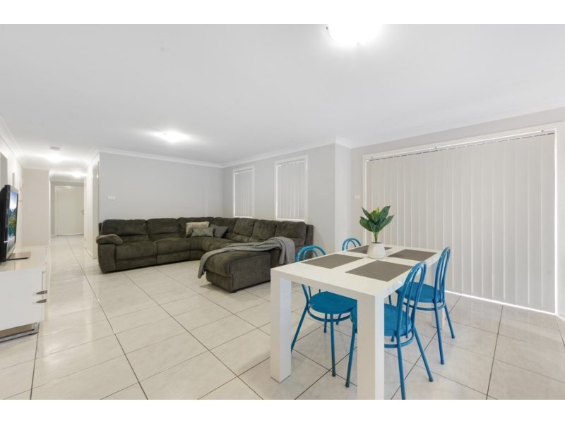 10 Epsom Street, Spring Farm NSW 2570