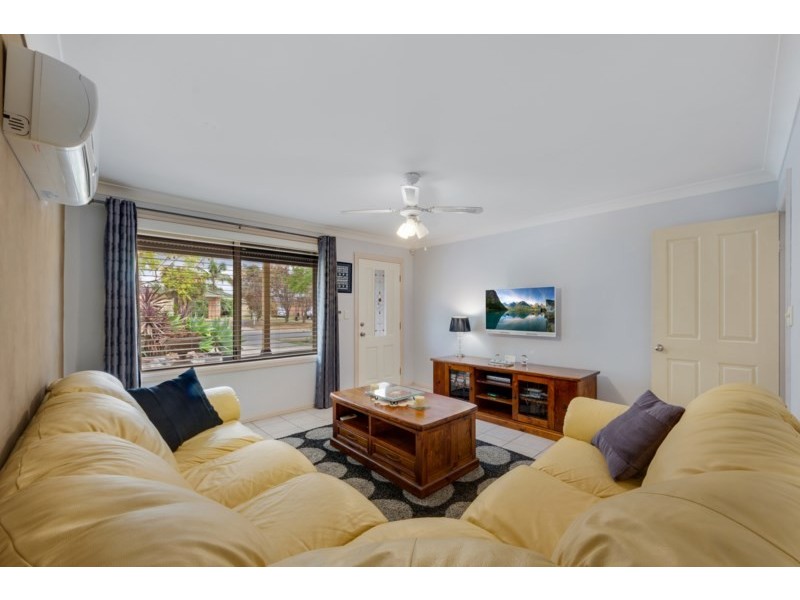 3 Melba Place, St Helens Park NSW 2560