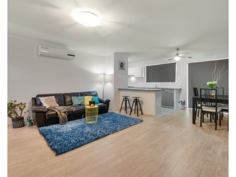 Macquarie Fields NSW 2564