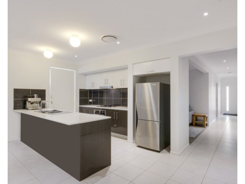 Spring Farm NSW 2570