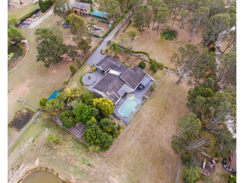 6 St James Road, Varroville NSW 2566