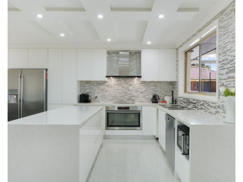 St Helens Park NSW 2560