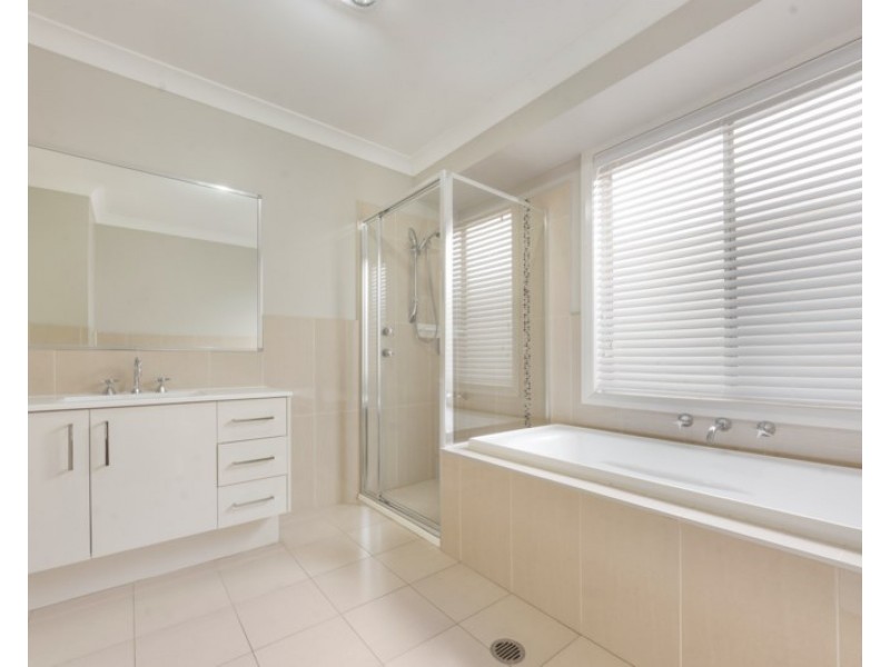 Spring Farm NSW 2570