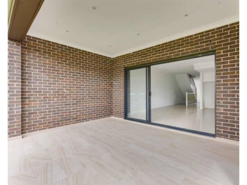 Campbelltown NSW 2560