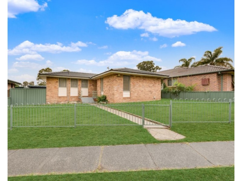 Macquarie Fields NSW 2564