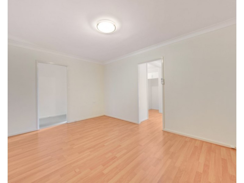 Macquarie Fields NSW 2564