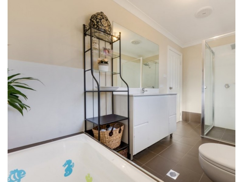 Spring Farm NSW 2570