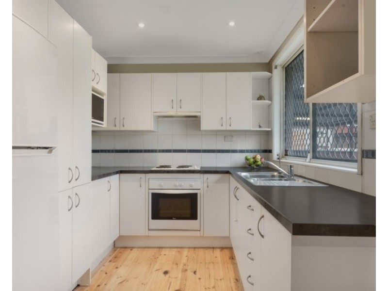 Ruse NSW 2560
