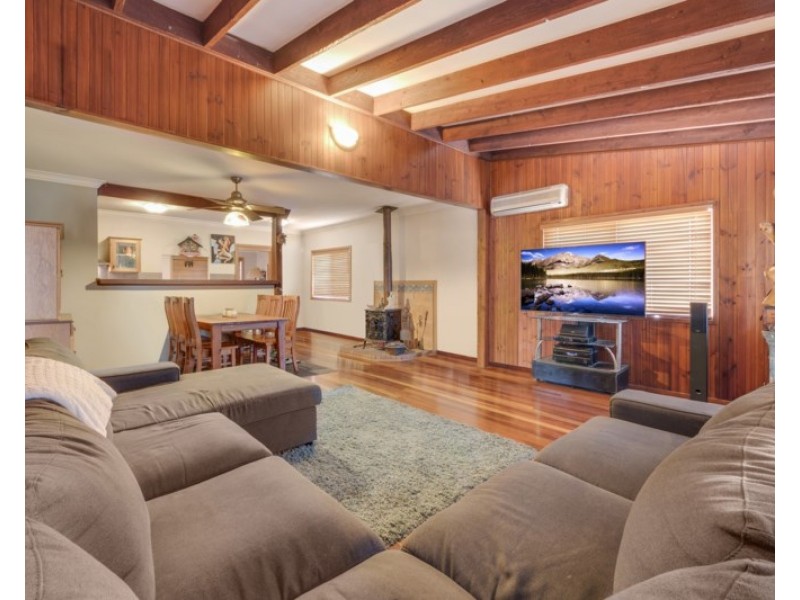 Menangle Park NSW 2563