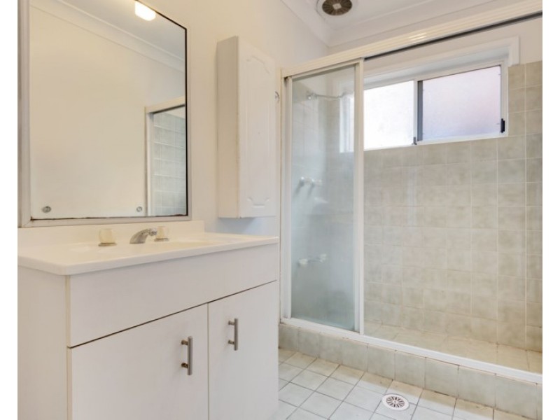 Macquarie Fields NSW 2564