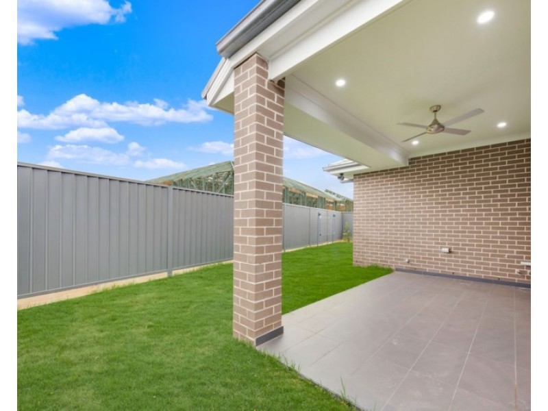 Spring Farm NSW 2570