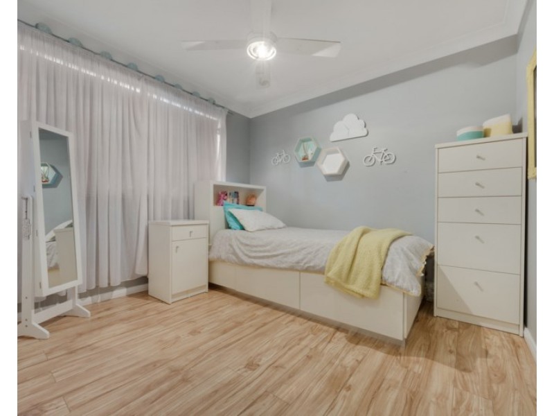 Ruse NSW 2560
