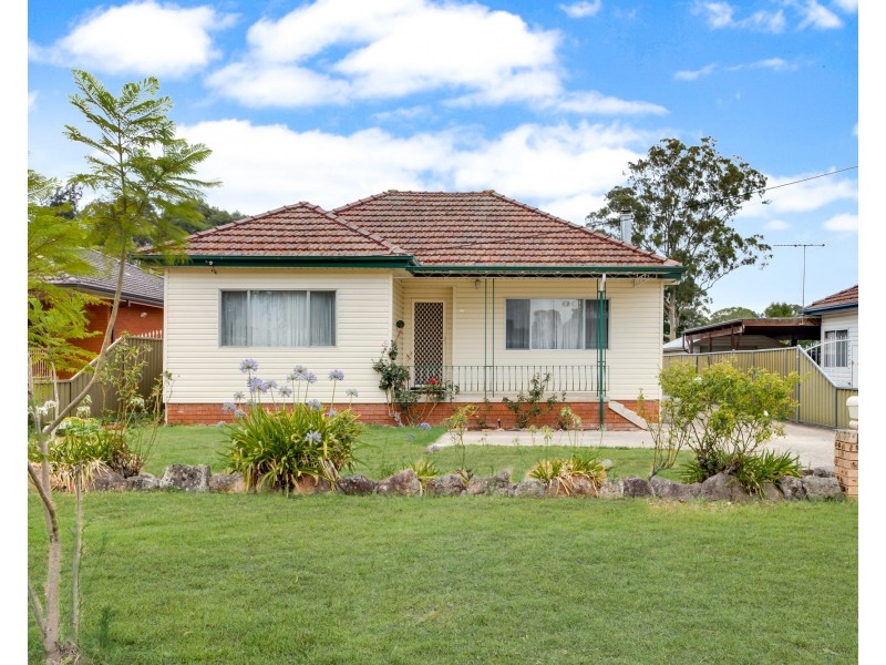 Macquarie Fields NSW 2564