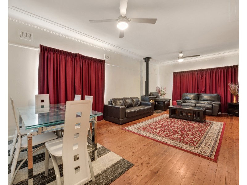 Macquarie Fields NSW 2564