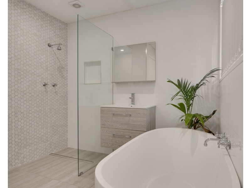 Glen Alpine NSW 2560