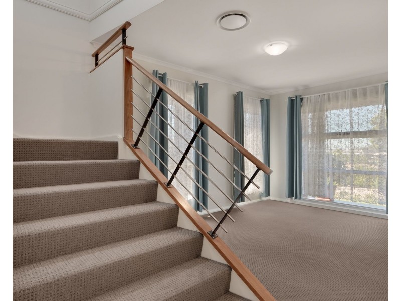 5 Evans Street, Oran Park NSW 2570