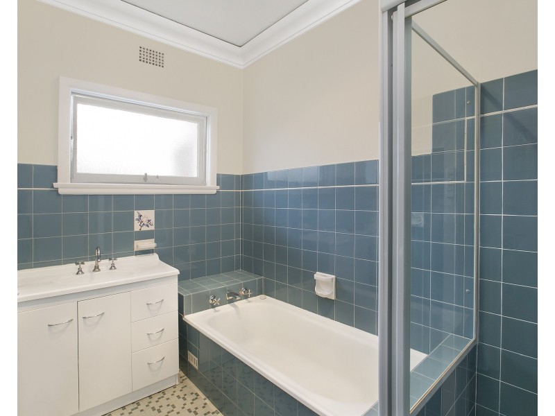 Campbelltown NSW 2560