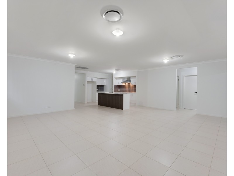 Lot 2044 Milton Street, Oran Park NSW 2570