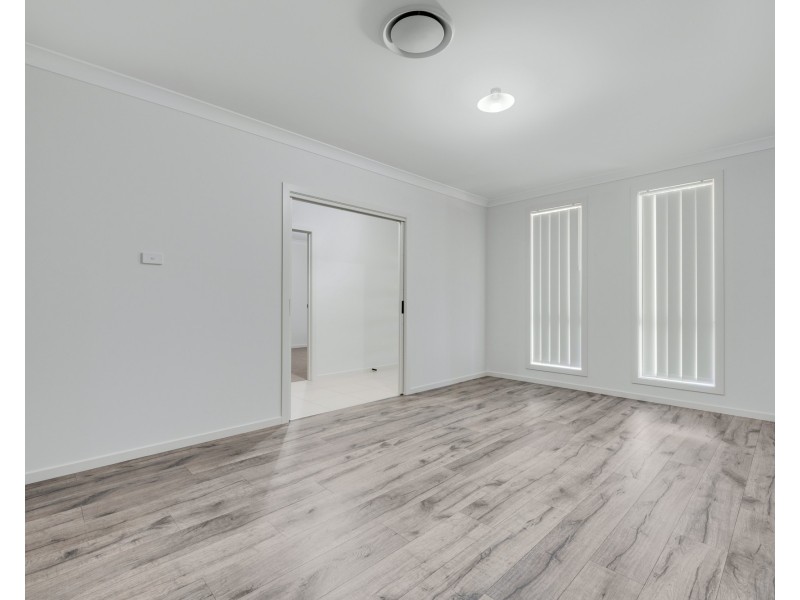Lot 2044 Milton Street, Oran Park NSW 2570