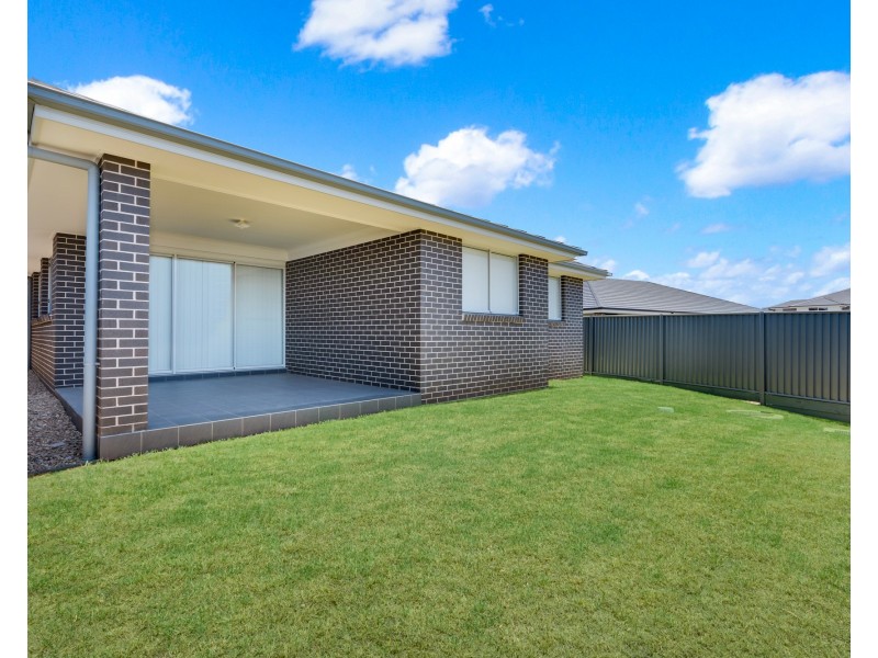 Lot 2044 Milton Street, Oran Park NSW 2570