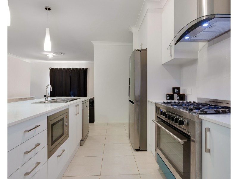 Spring Farm NSW 2570