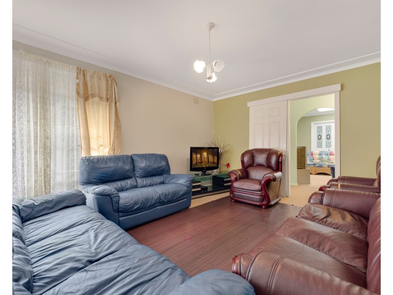 Campbelltown NSW 2560