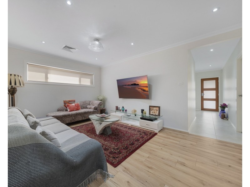 Denham Court NSW 2565