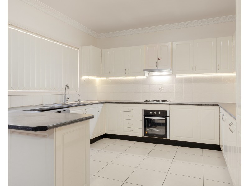 Glen Alpine NSW 2560