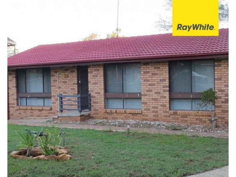 59 Woodlark Place, Glenfield NSW 2167