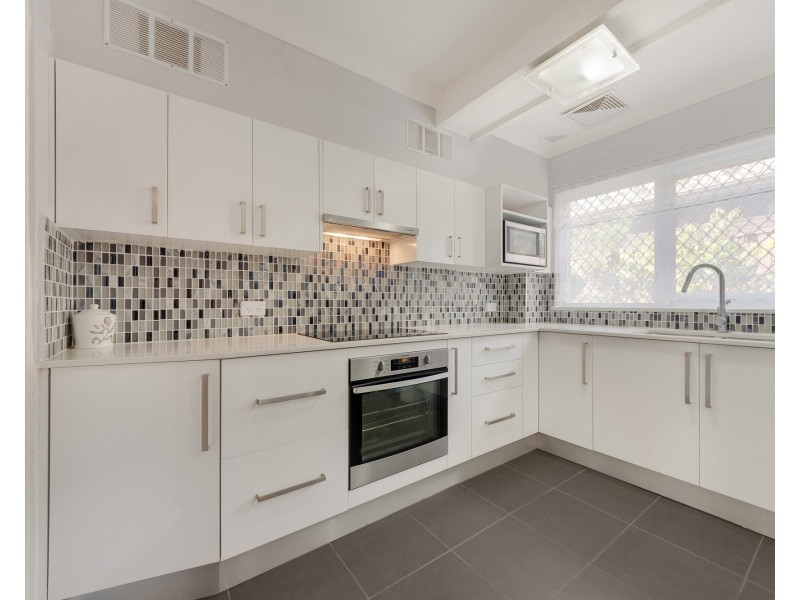 Macquarie Fields NSW 2564