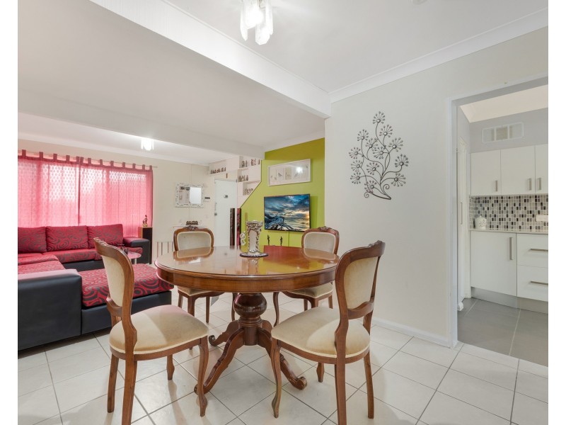Macquarie Fields NSW 2564