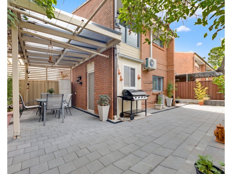 Macquarie Fields NSW 2564