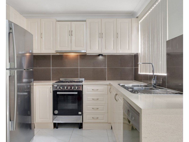 Macquarie Fields NSW 2564